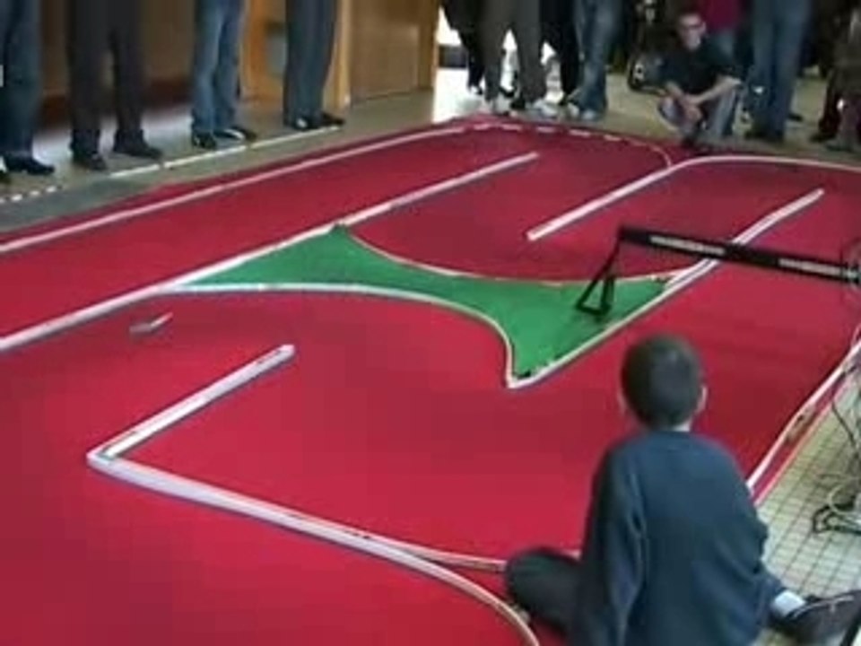 mini-z 2eme finale E avec baptiste et cyril