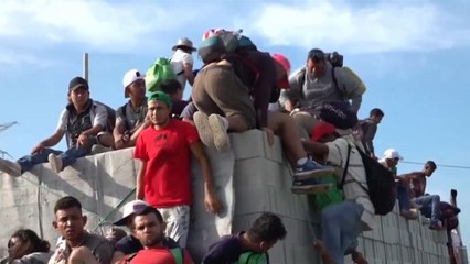 La caravana hondureña sigue su camino hacia Estados Unidos