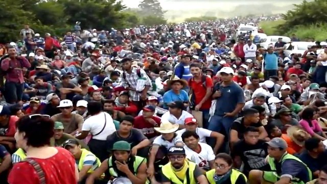 Hundreds demand Honduran president's resignation amid mass exodus