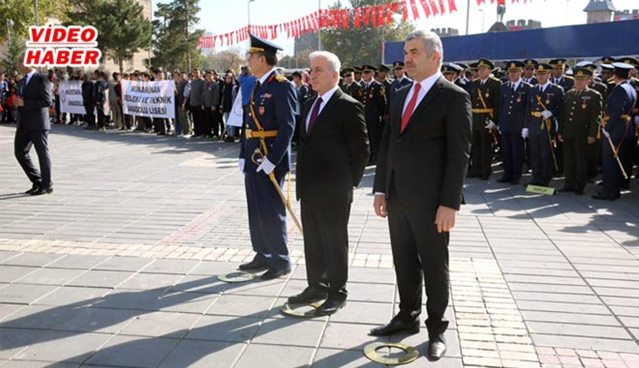 (28 Ekim 2018) 29 EKİM CUMHURİYET BAYRAMI KUTLU OLSUN KAMÇI : NİCE 95. İNCİ YILLARA