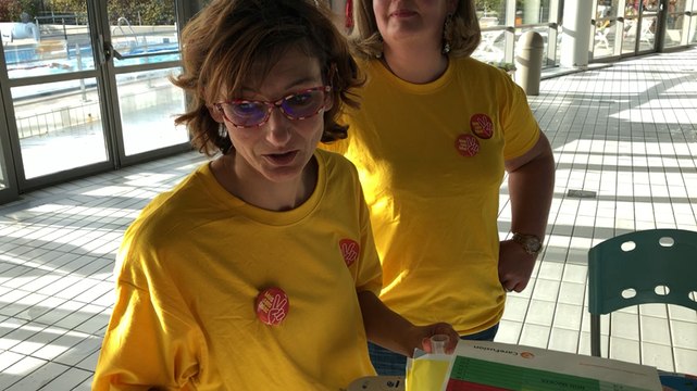 Tabac : ils ont testé leur souffle à la piscine