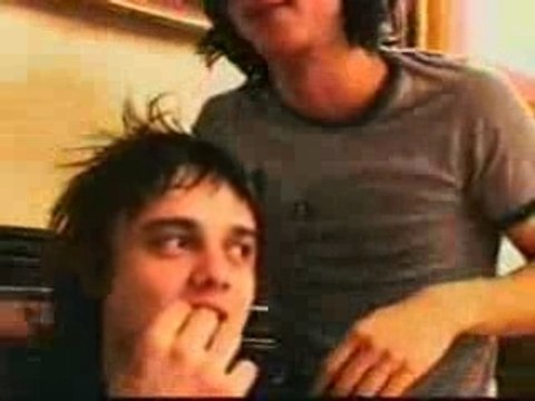 Pete Doherty & Carl Barat déchirés