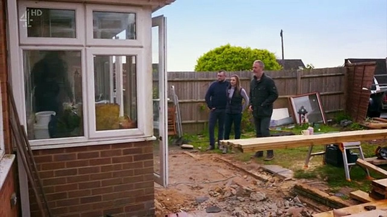 Ugly House To Lovely House With George Clarke S02 E06