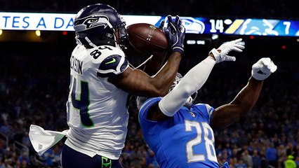 Russell Wilson floats a pinpoint pass to Ed Dickson for a TD