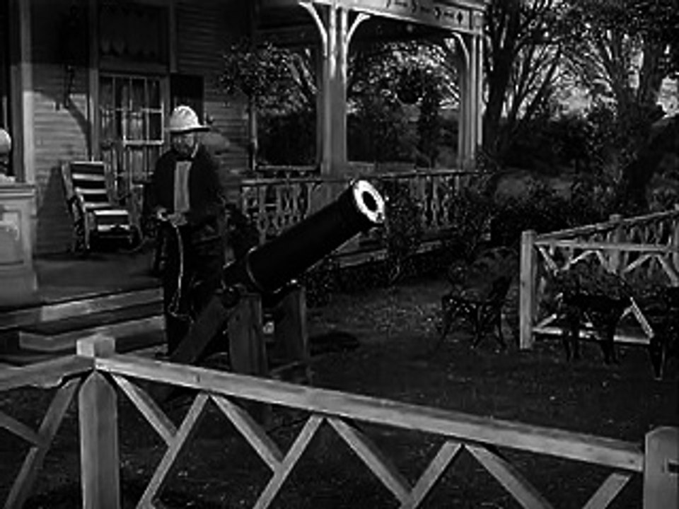 Petticoat Junction S2 E18 - Kate Bradley, Girl Volunteer