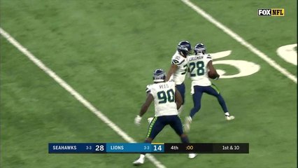 Seahawks lateral ball up field as time expires