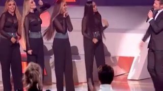 The X Factor - S 15 Epi 18 - Live Show 4