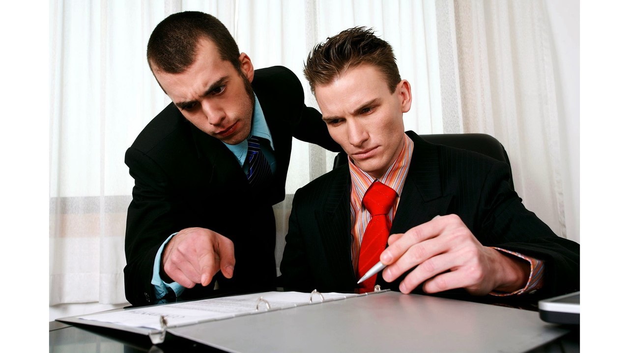 Car Transport near Illinois - Tips To Know When Shipping Your Luxury Car