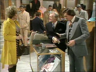 Are You Being Served S01e05 @ Diamonds Are A Man's Best Friend