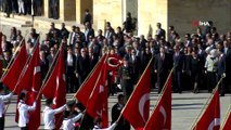 Cumhurbaşkanı Erdoğan, Anıtkabir Özel Defteri'ni İmzaladı