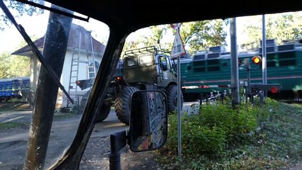 We found a place where UNIMOG did not drive. TANKING DRY everything is chopped off road 4 × 4