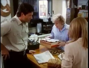 Los visitantes de la noche Película completa en español  (1995)