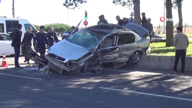 Hurdaya Dönen Araçtan Sağ Kurtuldular
