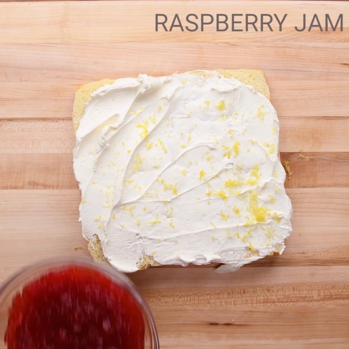 How to Make Edible Dark Chocolate Mousse Cups