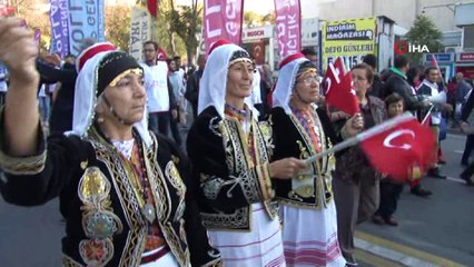 CHP'liler Anıtkabir’e yürüdü