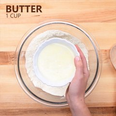 Six Cozy Desserts Because It's Still a Little Cold Outside