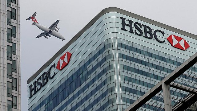HSBC helps boost FTSE as markets recover from sharp falls
