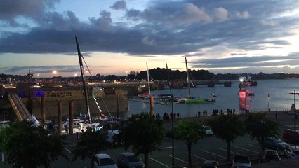 Le soleil se couche à Saint-Malo en attendant le départ de la route du Rhum