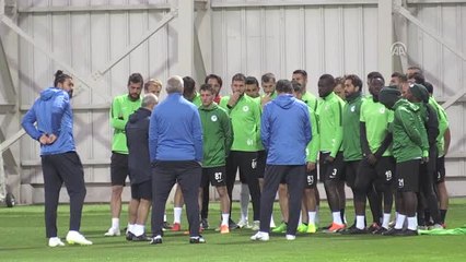 Atiker Konyaspor Teknik Direktörü Çalımbay: "Hiçbir Takımdan Korkmuyorum"