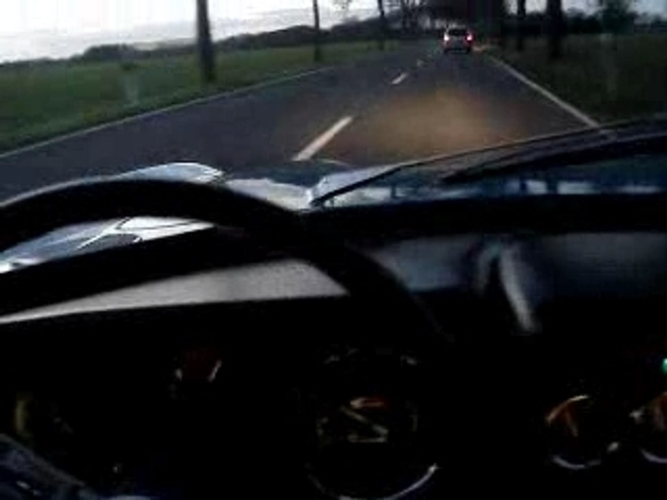 Lamborghini 400gt 2+2 (www.inrodaggio.com)