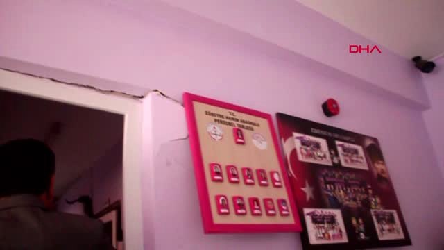 Samsun Vezirköprü Anaokulunun Duvarlarında Çatlaklar Oluştu Okul Tahliye Edildi