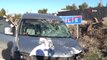 Kilis'te Motosiklet ile Hafif Ticari Araç Çarpıştı, 3 Kişi Yaralandı