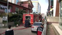 Ataşehir’de tinercinin yaktığı iddia edilen bina itfaiyeyi alarma geçirdi