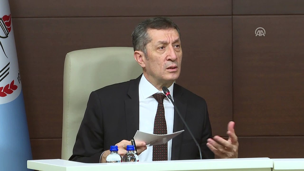 Selçuk: 'Dersleştirilen herşey beraberinde bilginin pasifleştirmesini de beraberinde getiriyor' - ANKARA