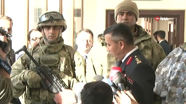 Jandarma Lojistik Komutanı Türk Askerinin Kış Donanımını Anlattı