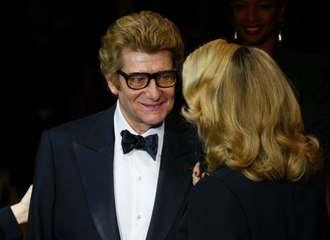 Enchères : Catherine Deneuve se sépare de sa garde-robe Yves Saint Laurent