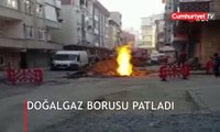 Bağcılar'da altyapı çalışması sırasına doğalgaz borusu patladı