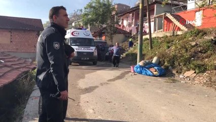 2 Aile Arasında Çıkan Kavga Kanlı Bitti: 2 Yaralı