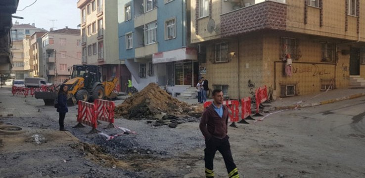Doğalgaz Borusu Delindi, Bir Adan Alevler Yükseldi