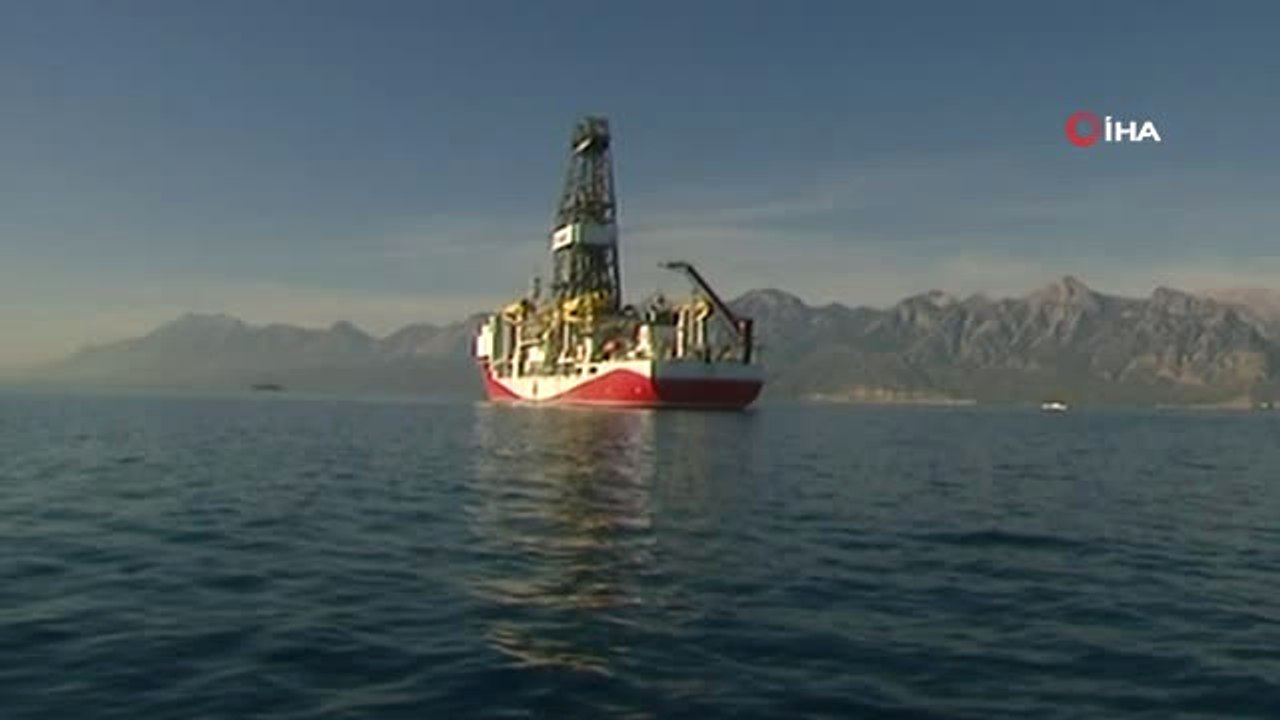 Türkiye'nin İlk Sondaj Gemisi "Fatih" İlk Seferine Çıkıyor