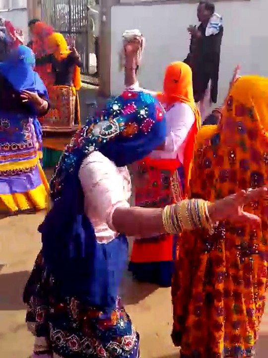 Brilliant dancing during festival!