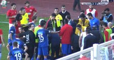 Türkiye Kupası Maçında Kasımpaşalı Futbolcu Koita'nın Yüzüne Su Şişesi Geldi