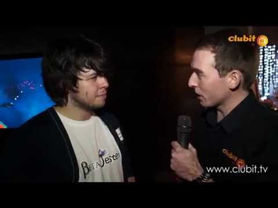 Clocked On Arcade Style Space Shooter Video Game