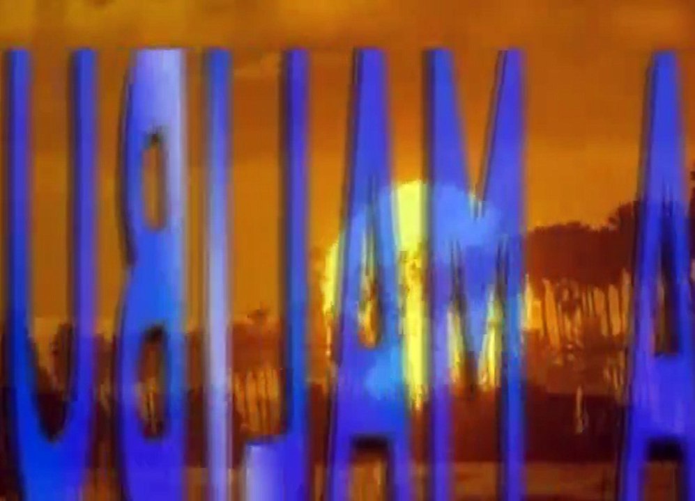 Alerte a Malibu S9E2 FRENCH   Part 01