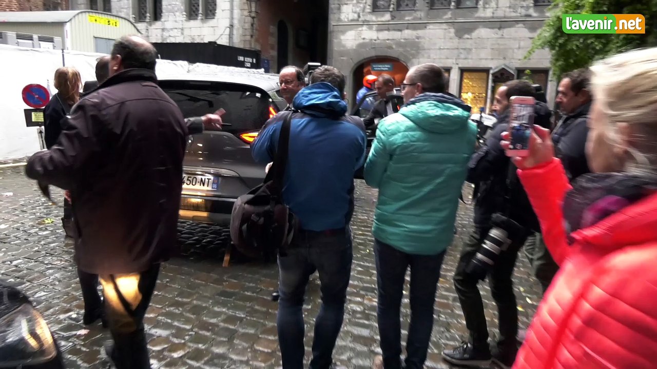 L'Avenir - Ambiance lors de la visite de François Hollande à Mons
