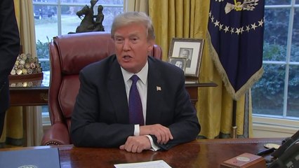 트럼프 "美 증시 하락 원하면 민주당 찍어라"...야당에 책임 전가 / YTN