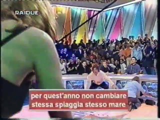 Adriana Volpe super bionda