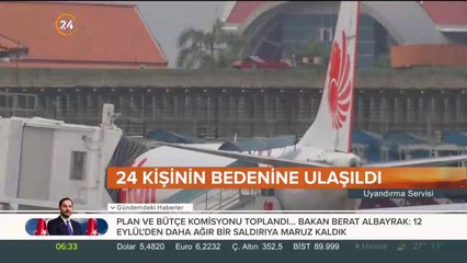 Endonezya'daki faciada denizden cansız bedenler çıkarılıyor