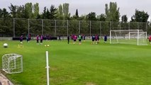 Marc Gual Entrena con el Real Zaragoza después de su Lesión