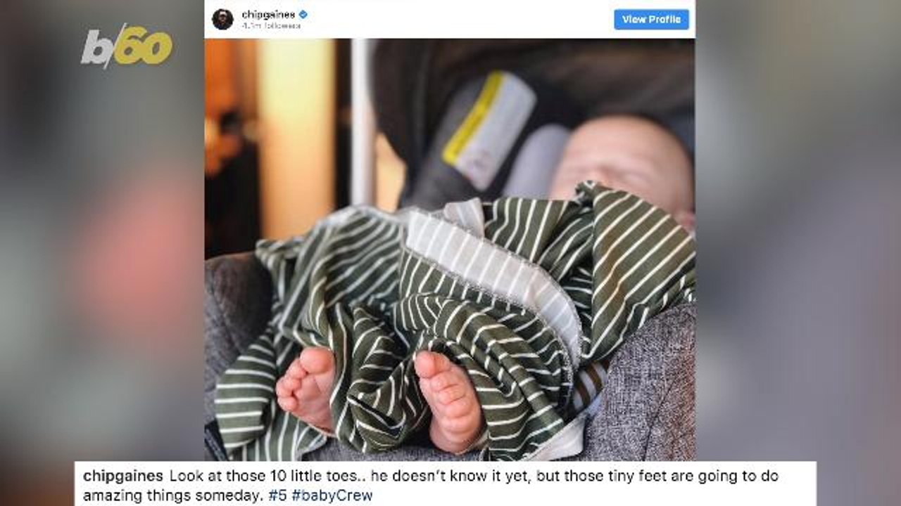 Fans 'Heart' Crazy Detail in Photo of Chip and Joanna Gaines’s Baby Crew