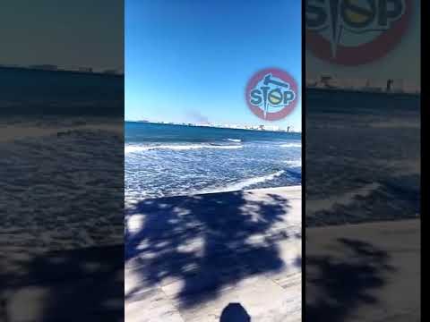 Stop - Vlorës po i del tymi mbeturinat digjen në mes të qytetit