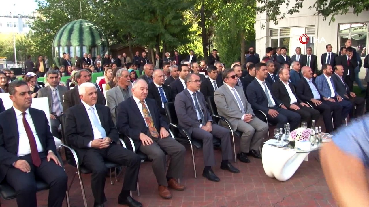 Diyarbakır’da 35 çiftçiye 51 ton sertifikalı tohum dağıtıldı