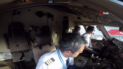 Tarihi ilk uçuşun kokpit görüntüleri yayınlandı