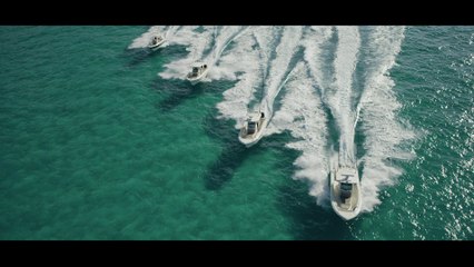 Boston Whaler Outrage Family