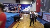 Spor Erkekler Ferdi Boks Şampiyonası'nda 2'nci Grup Müsabakaları Başladı