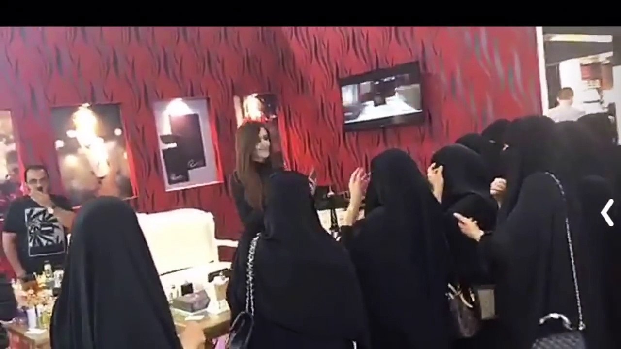 رد فعل ريم النجم بعدما قال لها عيسى المرزوق (انا مو بالعچ الْيَوْمَ ) وماذا فعلت خلود الصغيرة لها